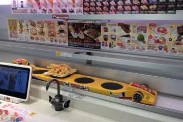 French fries pesanan anak saya datang!