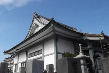 The main hall at Myosen-ji
