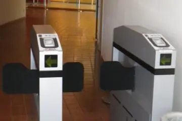 Scan your ticket at this gate to enter