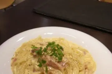 สปาเกตตี้คาโบนาร่า ¥980