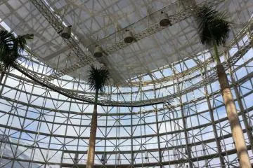 Inside the Rose Hat, main foyer