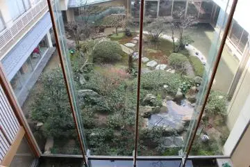 Japanese garden inside Kaike Tsuruya ryokan hotel