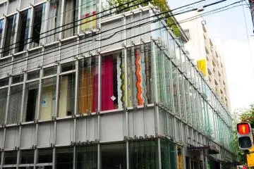 Bakeshop is on the 4th floor of the Idee Shop in Jiyugaoka