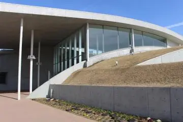 Science Hills Komatsu