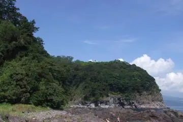 <p>วันที่สวยงามบนแหลมกลางอ่าว</p>
