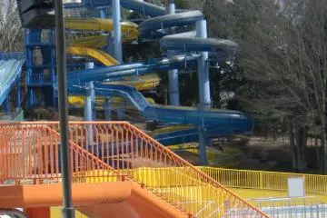 The tunnel waterslides at Ichi Man Nin Pool (10,000 person pool)