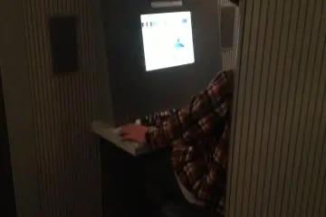 Stan dengan layar di Museum Tadataka