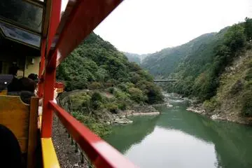 The Sagano Romance Train, a sight-seeing tram that winds its way to Kameoka