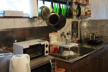 Fully equipped kitchen with fridge, one guest vowed to cook every day that he stayed in Japan and he did it!