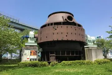 Look out for signboards that explain how the machinery works. It's mostly in Japanese but there are diagrams to give you an idea