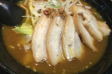 Scrumptiously tender melt-in-your-mouth chashuu.