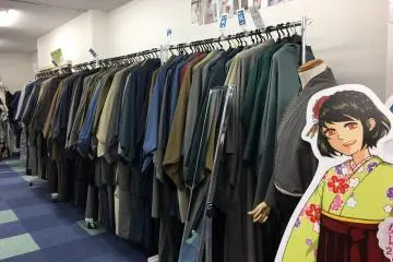There are even kimono for men 