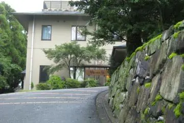 山鹿眺山庭