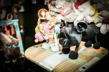 Handmade lamps in Hoyajuku