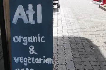 Atl Organic and vegetarian cafe