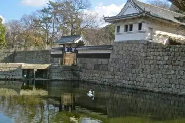 The Ote Ichi no Mon Gate from the moat