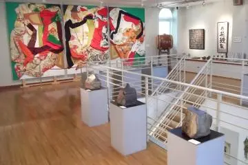 Gallery image
