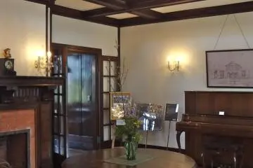 Gallery image