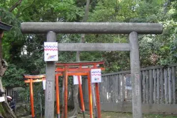 Nezu Shrine, Bunkyo-ku