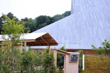 The back entrance to the hall