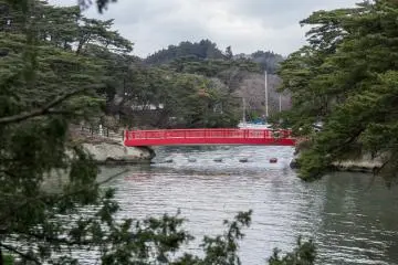 สะพานข้ามไปสู่เกาะโอะชิมะ