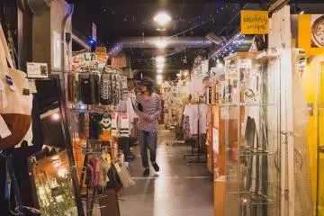 Stalls on both sides