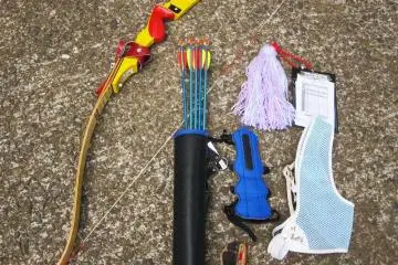 Equipment: Bow, arrows, quiver, arm and finger guards, chest guard, arrow cleaner and a score sheet (Photo: <a href="http://members3.jcom.home.ne.jp/hana_no_yama.fac/img/9.jpg" target="_blank" rel="noreferrer noopener nofollow">Hana No Yama Field Archery Website</a>)