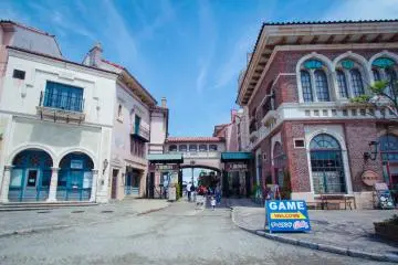 Porto Europa merupakan tempat yang cocok untuk seluruh anggota keluarga, terutama anak-anak