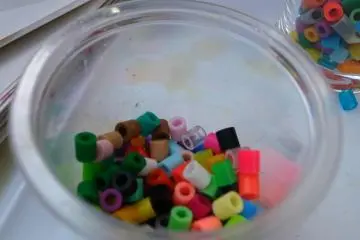 Alright everyone, place your votes! Each bottle was numbered and we voted for our favourites with a coloured bead. The bottle with the most beads wins! It was easy, and exciting to see which ones were contenders.