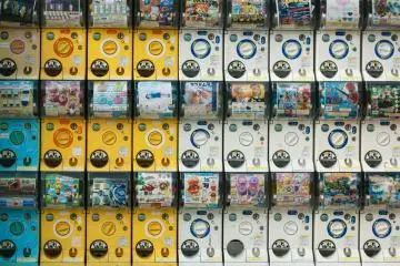 Capsule vending machines