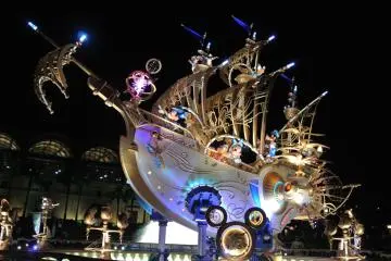 15th Anniversary Ship with Mickey and Friends looks amazing at night