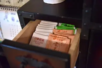 Complementary tea and coffee