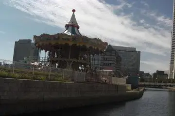 Seaside entertainment
