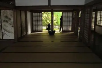 Hallway to the main garden