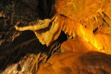 Flowstone and other features