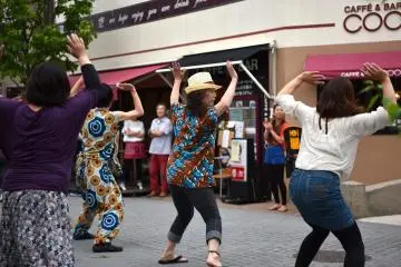 Street dancing
