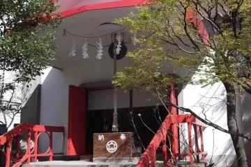 Gallery image