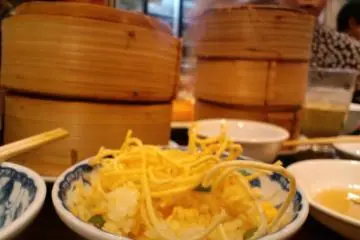Your baskets will surely pile up at Shoufukumon