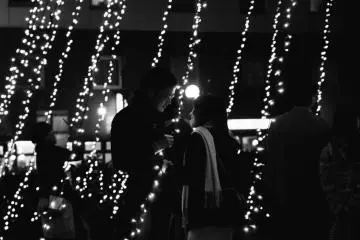 romance under lights