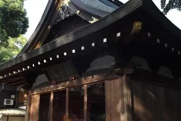 A side hall