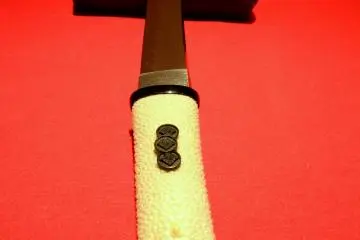 Rayskin was used to make this tanto handle