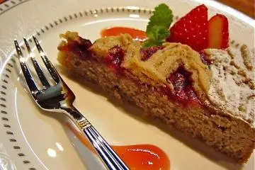 Delicious pastries at ran Hotei - all home-made!