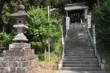 There are lots of steps in the grounds
