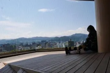 Taking it easy and taking in the sights
