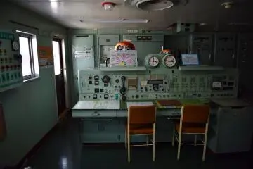 Transmission room