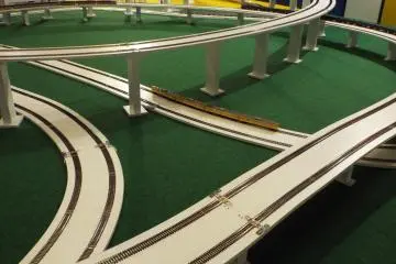 Zone 3 train tracks