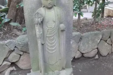 A statue near the gate