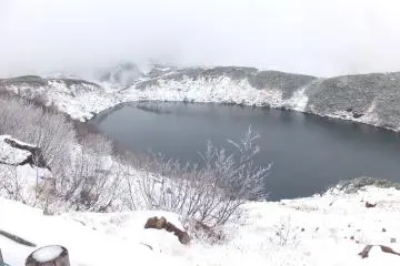 Mikurigaike Pond