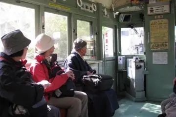 Heading to Sumiyoshi Taisha