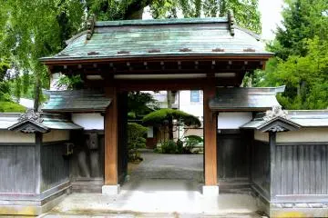 Beautiful entrance gate in front of a random house